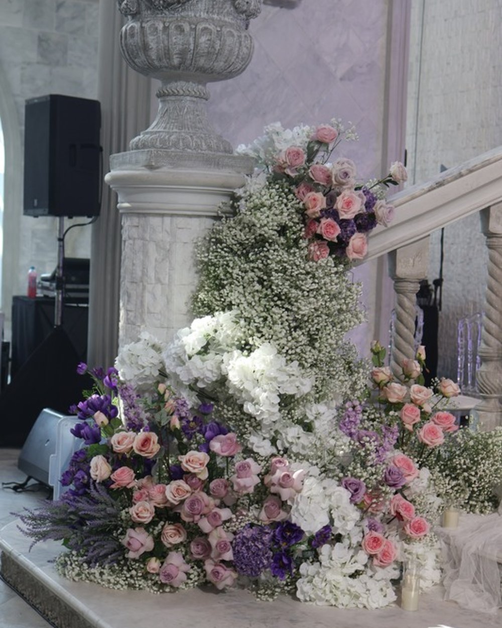 งานตกแต่งดอกไม้สดโดย Club Love Wedding