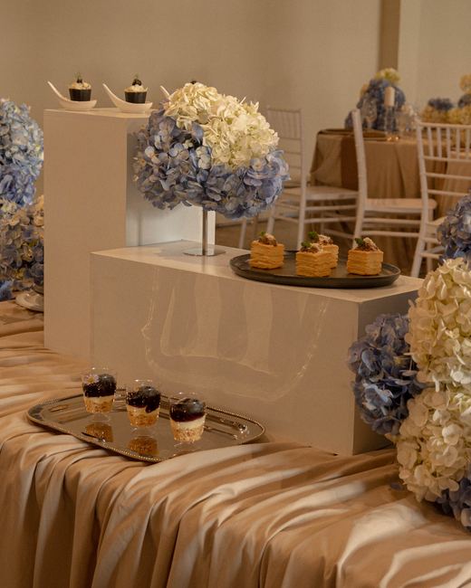 โต๊ะยาวงานเลี้ยง — ผลงานของ Club Love Wedding