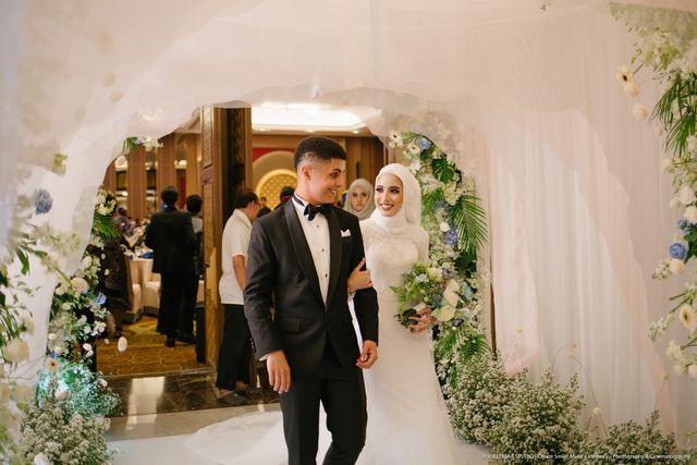 ซุ้มดอกไม้งานแต่งงาน — ผลงานของ Club Love Wedding