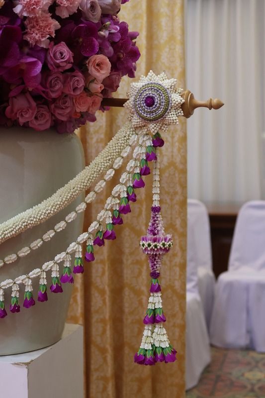 ซุ้มดอกไม้งานแต่งงาน — ผลงานของ Club Love Wedding