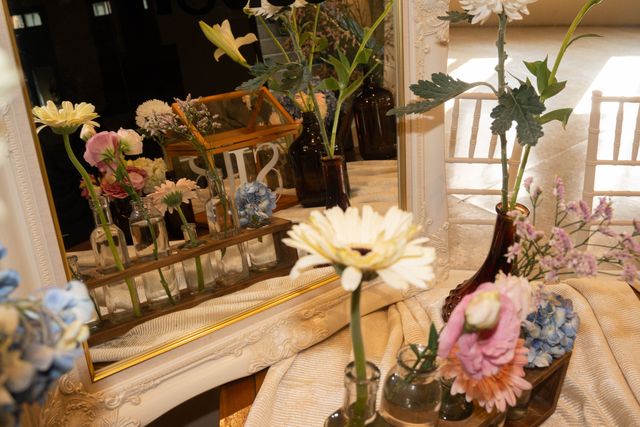 ตกแต่งโต๊ะหัวงาน Head Table — ผลงานของ Club Love Wedding
